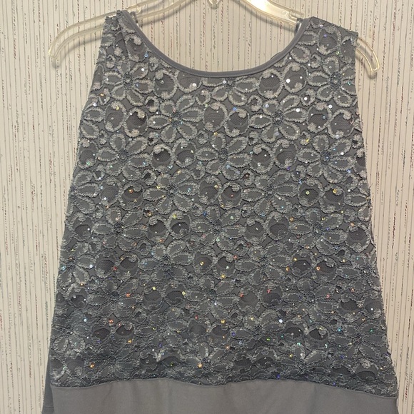 R & M Richards Gray Lace Blouse Size 12 Embellished Sequins Jacket & Blouse - Picture 7 of 7